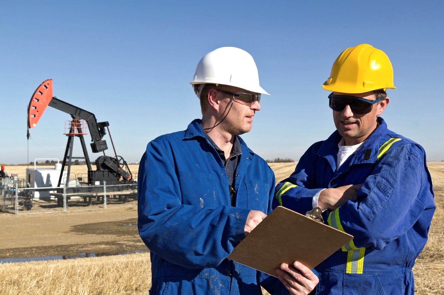 TRAINING BASIC RESERVOIR ENGINEERING FOR NON PETROLEUM ENGINEER
